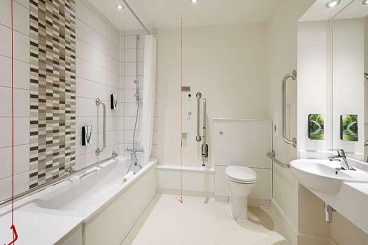 Premier Inn Woking West - A324 Zewnętrze zdjęcie
